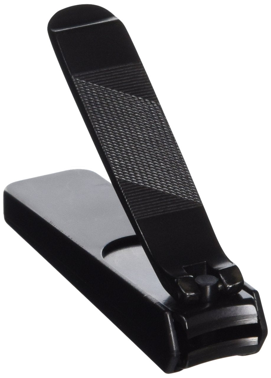 KIYA Nail Clipper Black Steel close-up highlighting precision trimming.