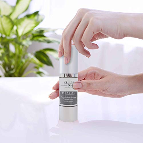 Kleem Organics Serum lightweight absorption on skin for fast hydration.