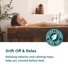 Kneipp Dream Away bath water turns blue, creating a tranquil bath atmosphere.