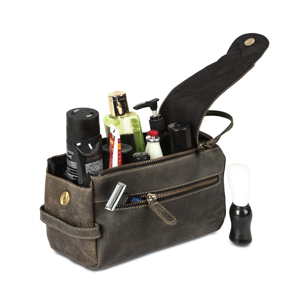 KomalC exterior metal zipper pocket demonstrates easy access and organized storage.