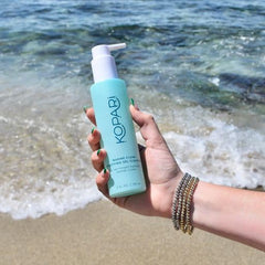 kopari-marine-clean-algae-extract close-up highlights nourishing marine ingredients for hydration.