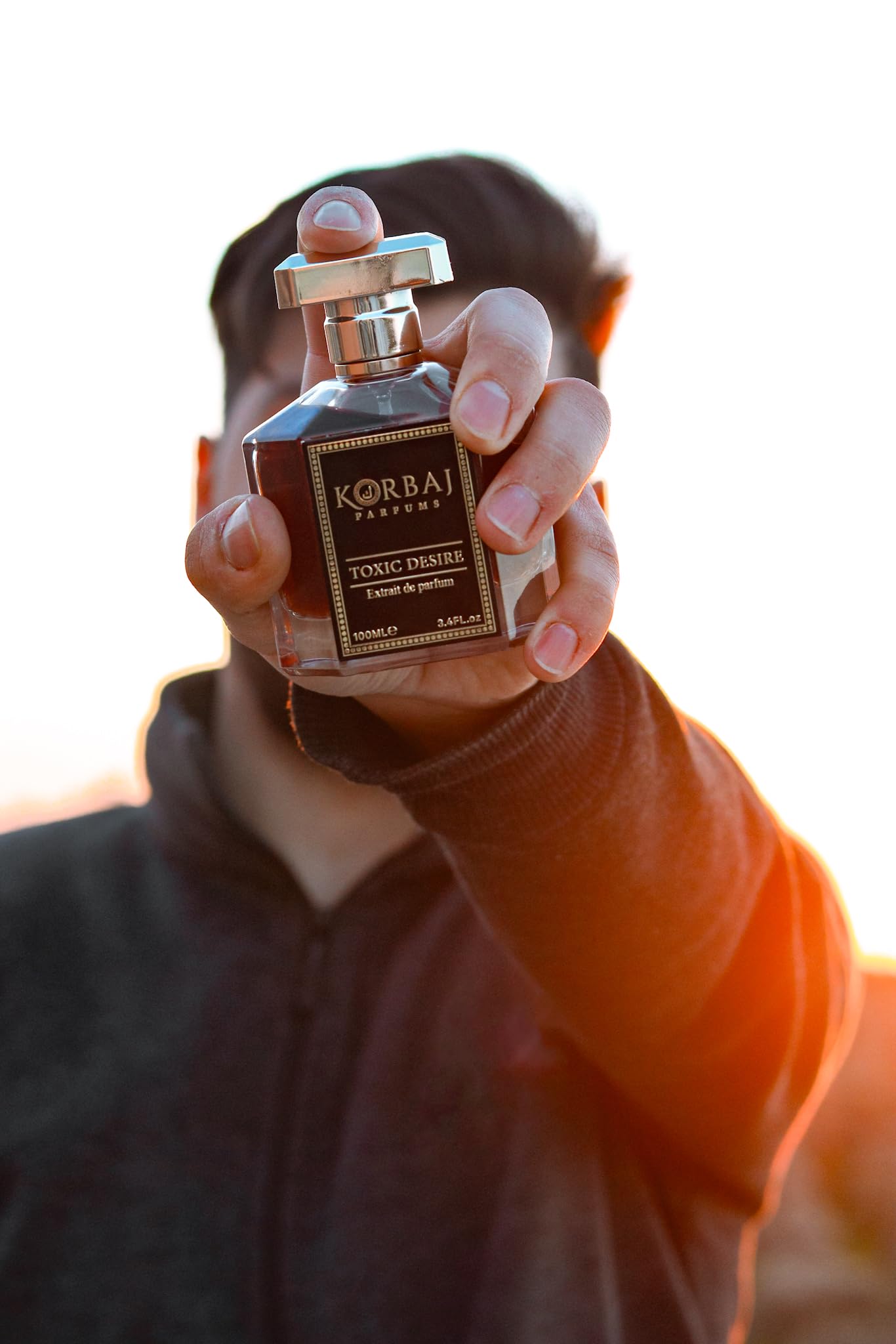 KORBAJ PARFUMS Toxic Desire sandalwood-base shot conveying woody richness and lasting elegance