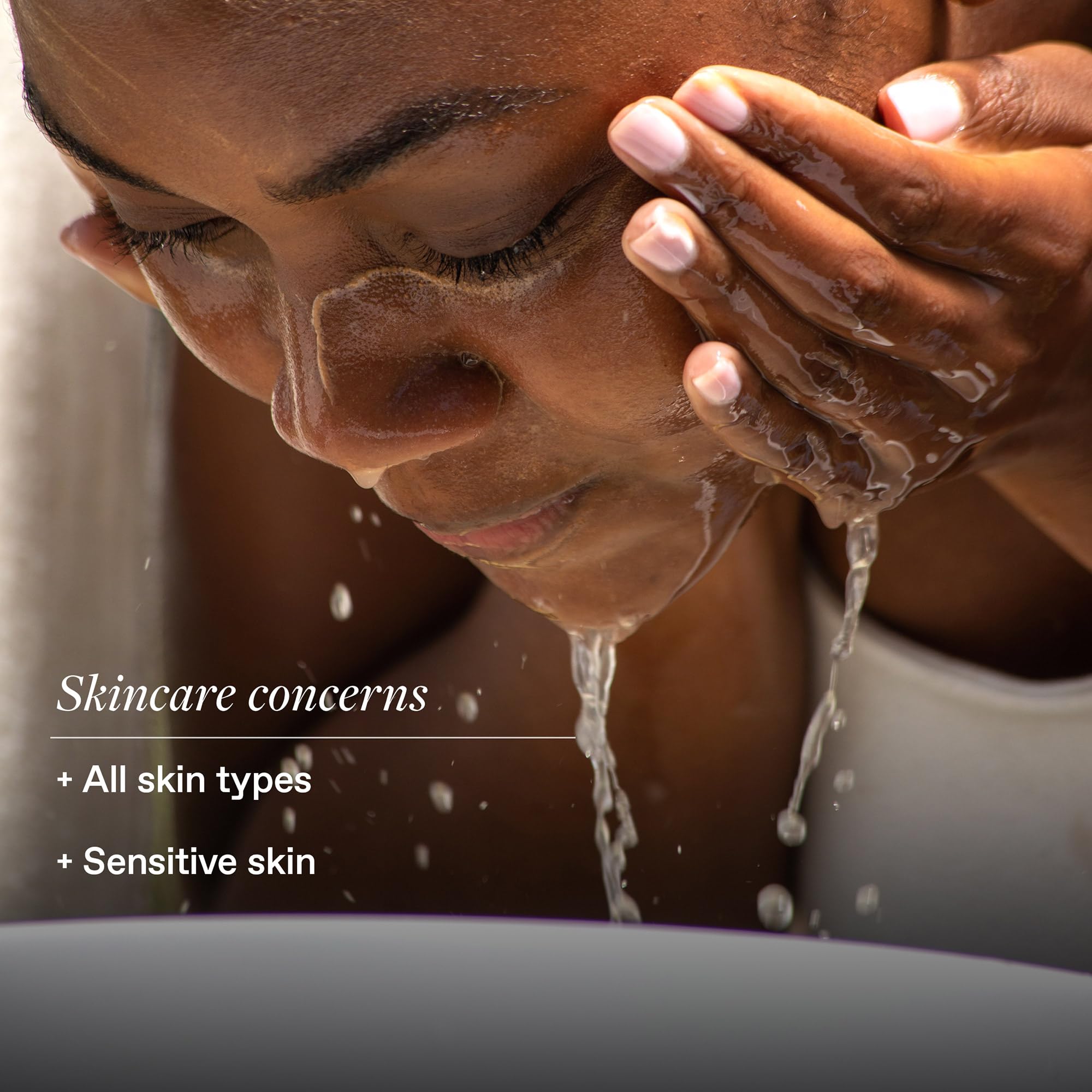 KORRES Greek Yoghurt Cleanser with sea water provides lasting hydration and refreshment.