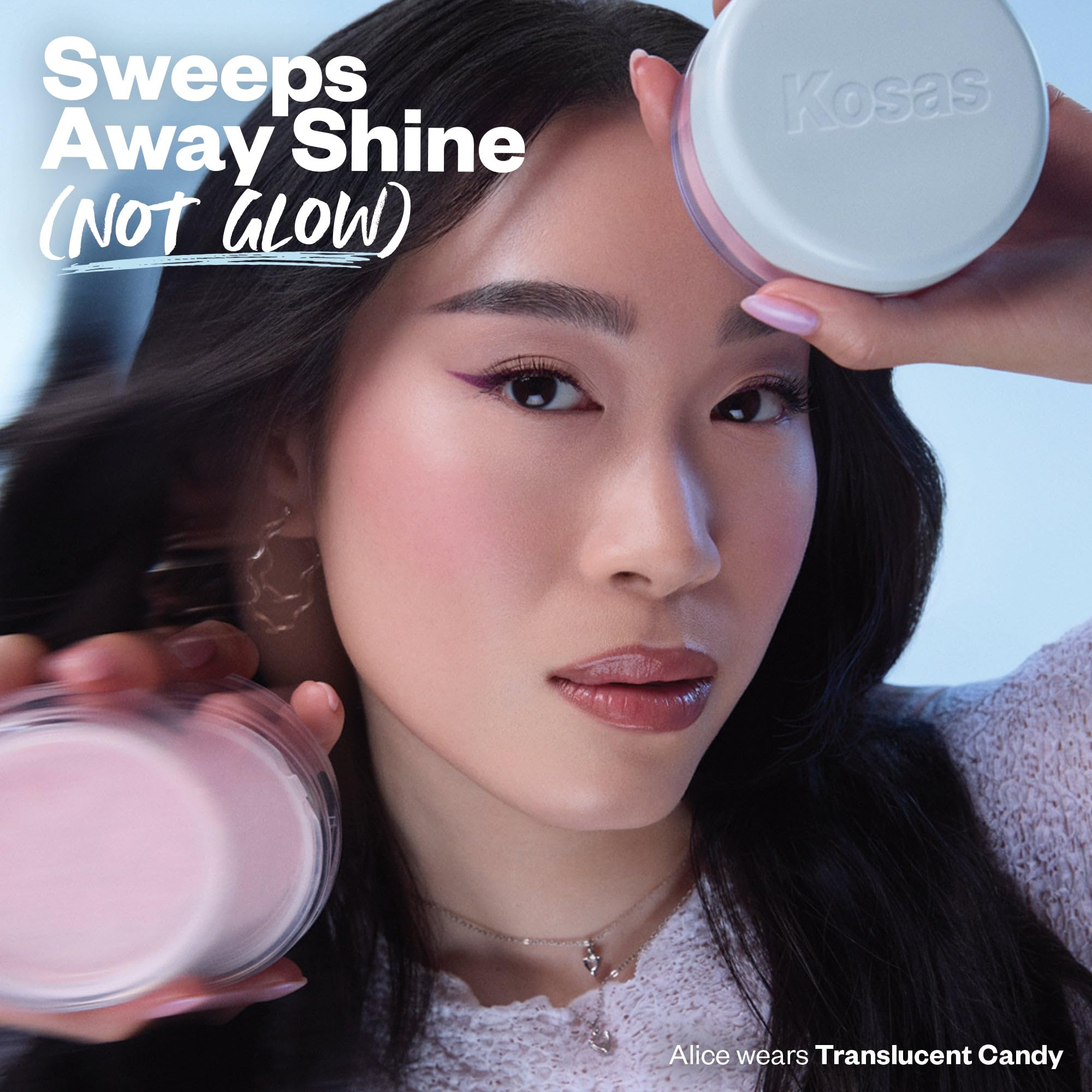Kosas Cloud Set baking/blending: melts in without creasing.