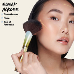 Kosas Sun Show Glowy Warmth Tropic swatch for sun-kissed glow