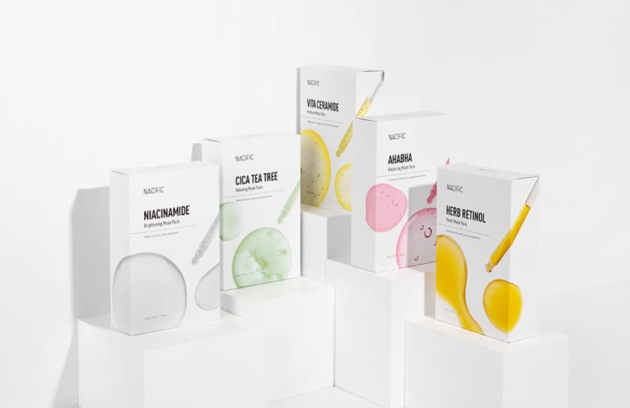 KOSBEAUTY NACIFIC moisture-hydration lock helps skin feel supple.