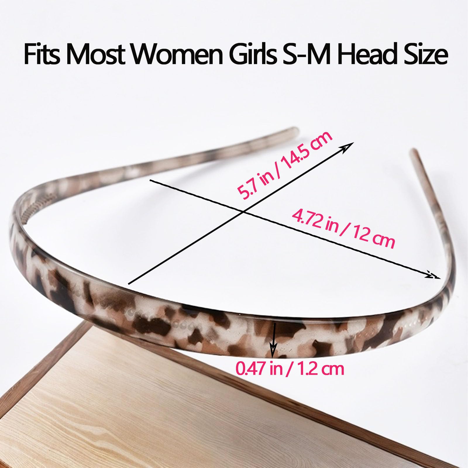 KOVOLITU leopard headband in makeup routine keeps hair away from face.