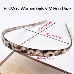 KOVOLITU leopard headband in makeup routine keeps hair away from face.