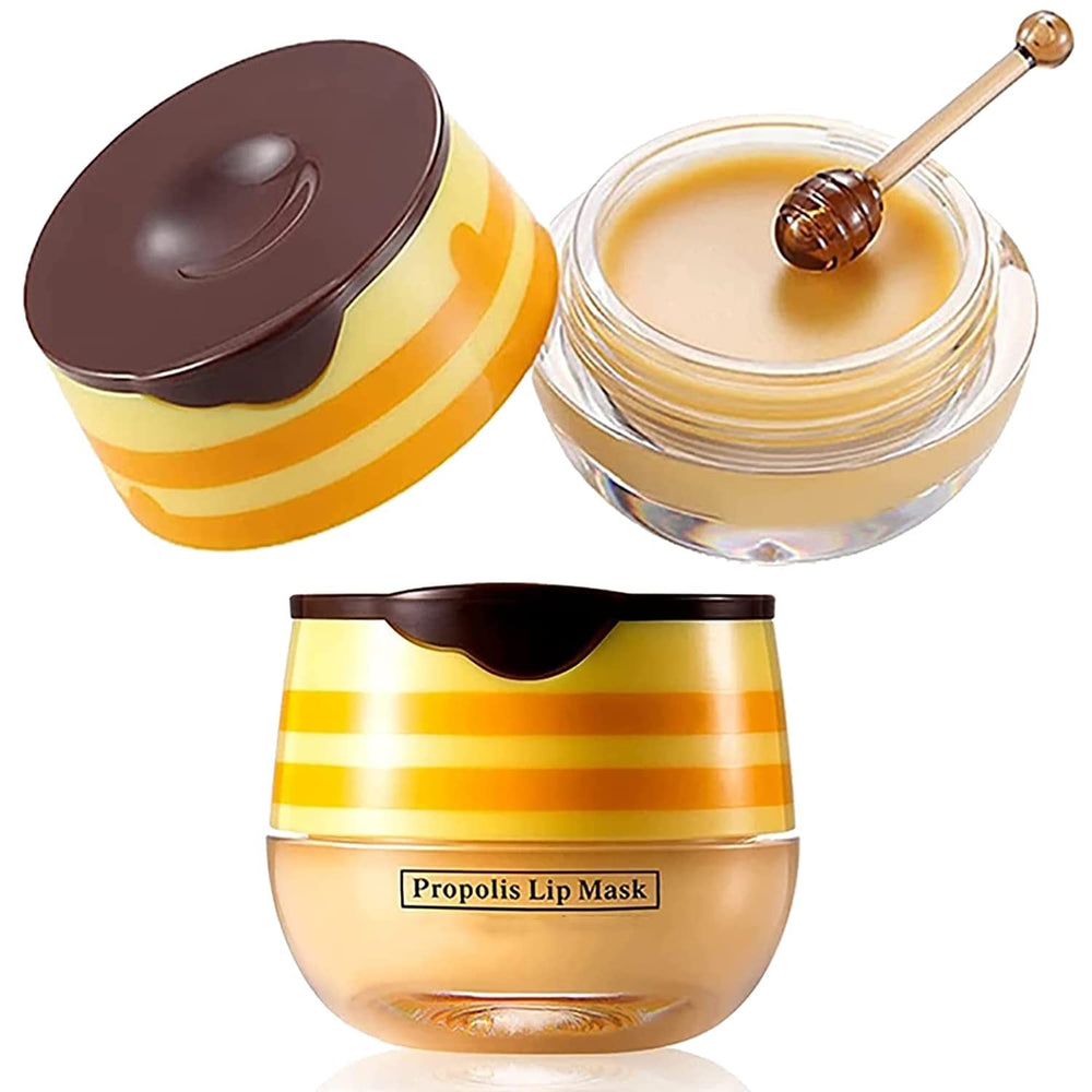 Krajiyya Propolis Moisturizing Honey Lip Mask closeup—propolis-infused hydration for lips.