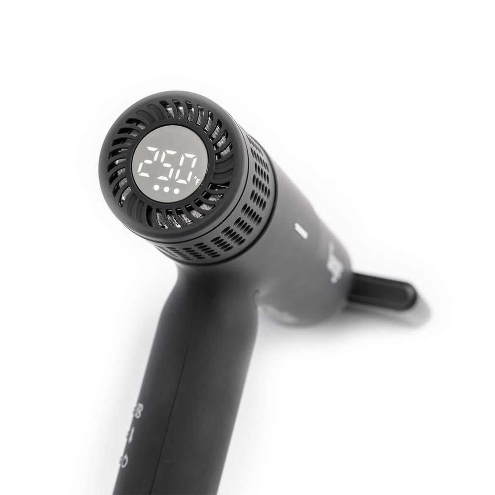 L'ANGE HAIR Le Styliste Luxe ergonomic and lightweight design