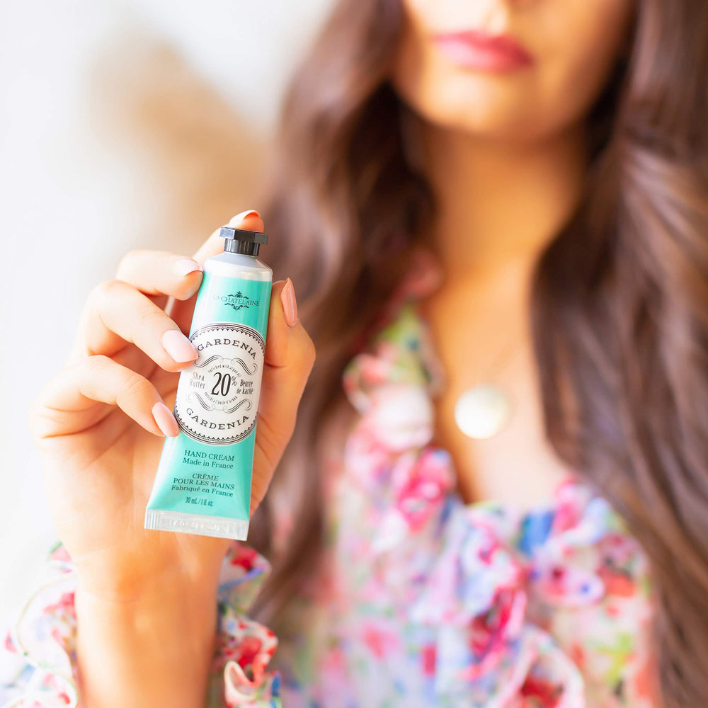 La Chatelaine Citrus Fizz hand cream—refreshing fragrance with lasting moisture.
