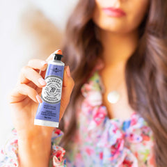 La Chatelaine Amber Cashmere tube demonstrates deep hydration with luxurious texture.