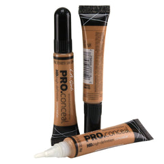 LA Girl HD Conceal GC983 Fawn close-up covers blemishes with a lightweight creamy formula.