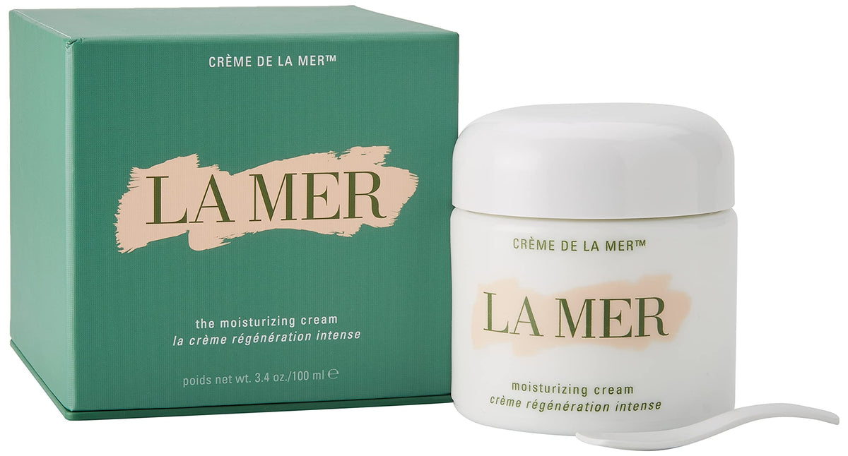 La Mer Moisturizing Cream jar close-up showing luxe texture for daily hydration