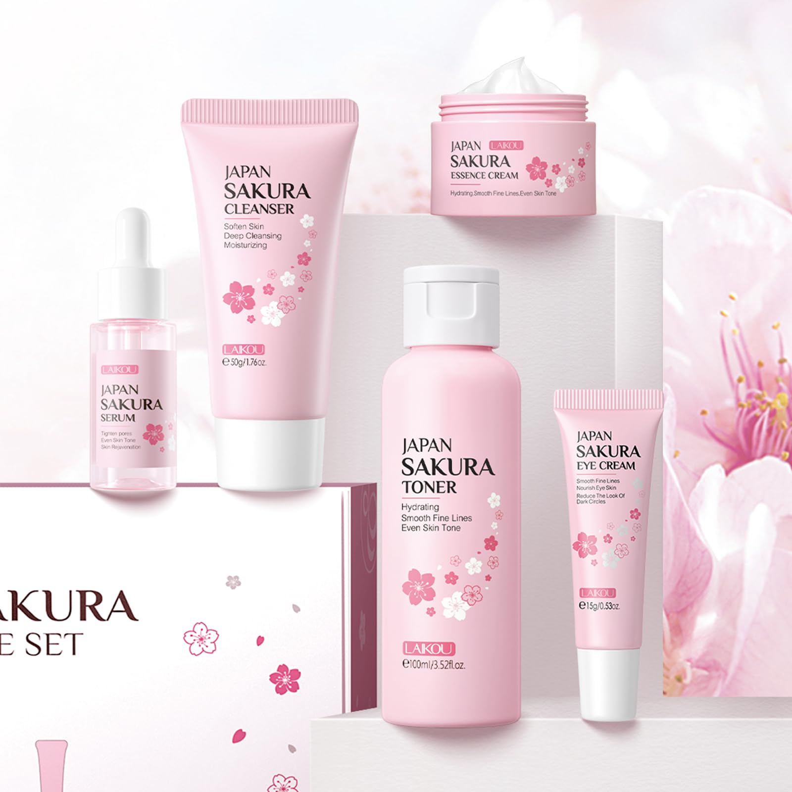 LAIKOU Sakura travel kit packaging for TSA-friendly trips.