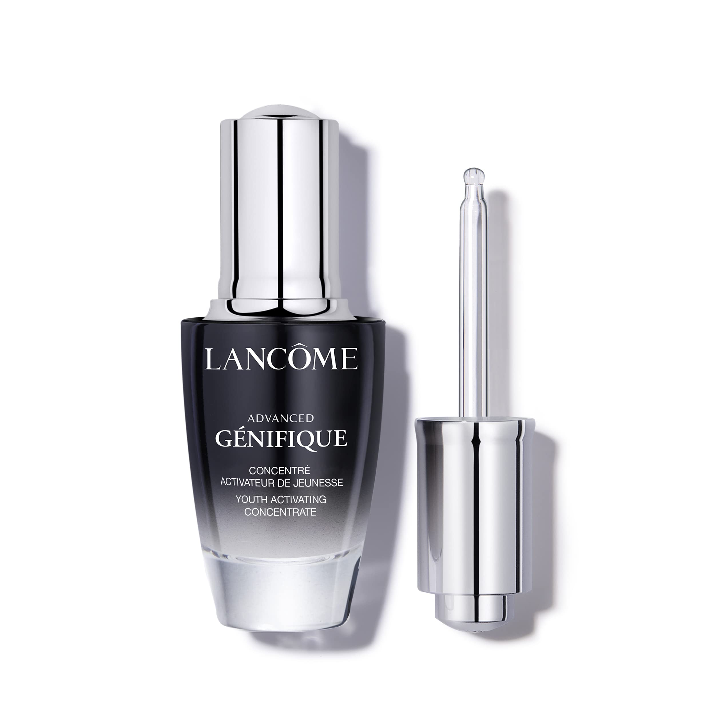 Lancôme Advanced Génifique serum bottle ready for daily hydration.