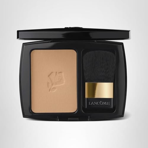Lancôme Blush Subtil packaging highlighting compact design and brush.