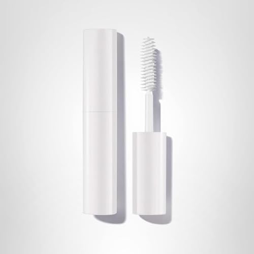 Lancôme Cils Booster XL soft-fluff brush ensures precise, clump-free application.