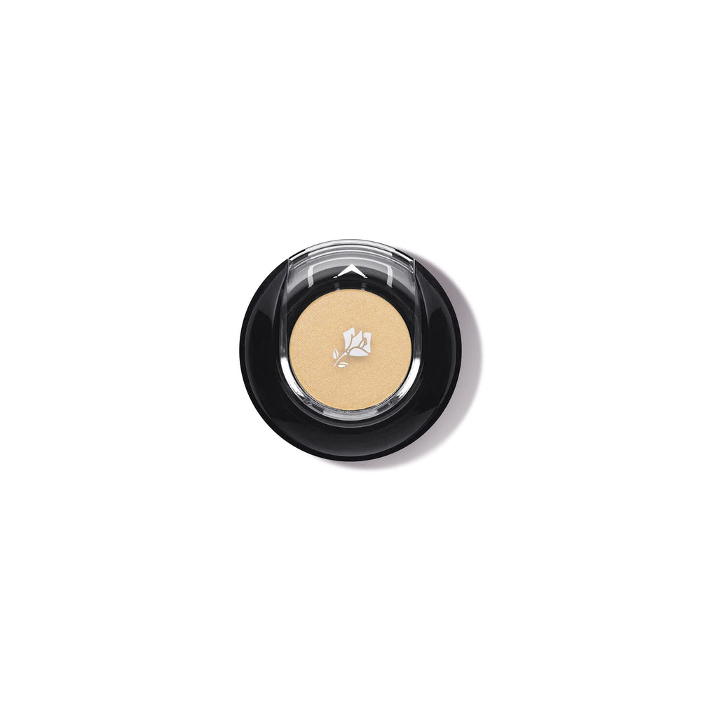 Lancôme Color Design Latte Matte compact open showing rich pigment for all-day color.