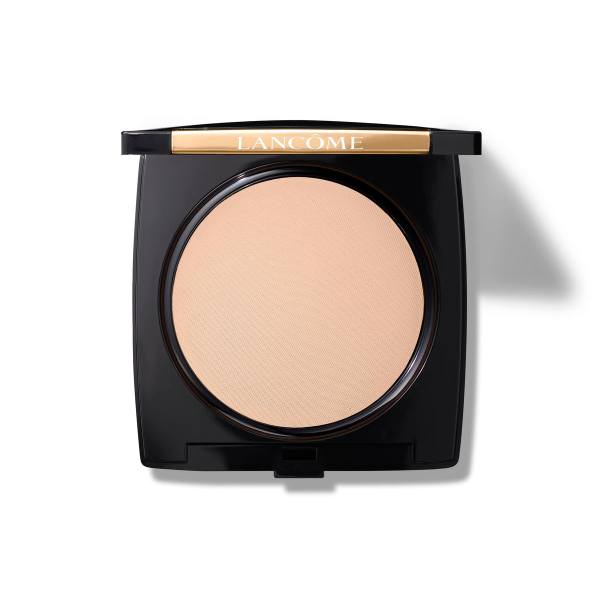 Lancôme Dual Finish compact close-up highlighting natural matte finish for everyday wear.