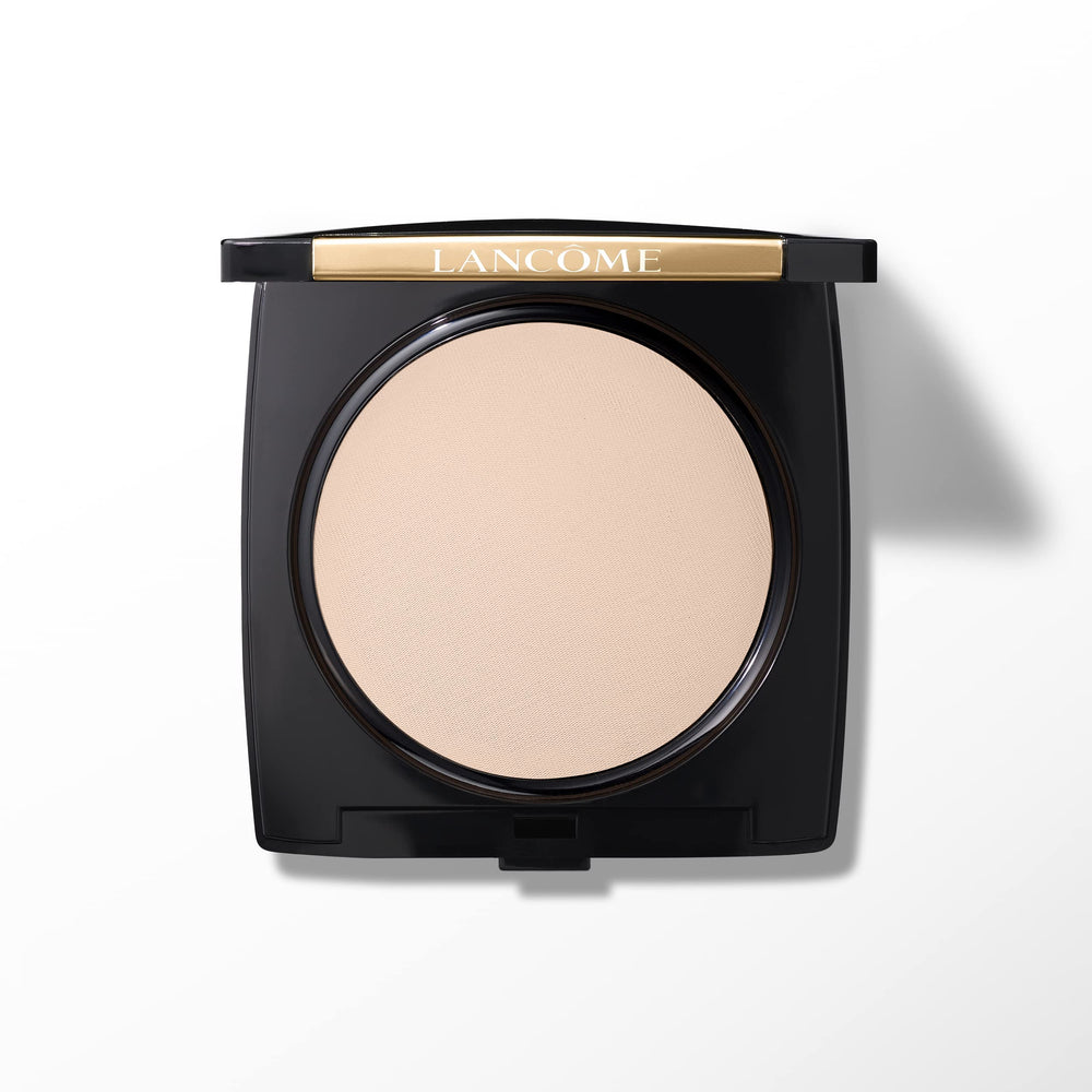 Lancôme Dual Finish porcelaine-delicate-cool compact close-up showing natural matte finish.