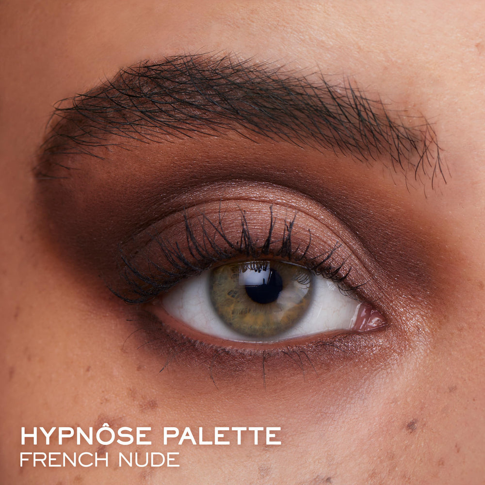 Lancôme Hypnôse matte shades close-up ideal for crease definition.