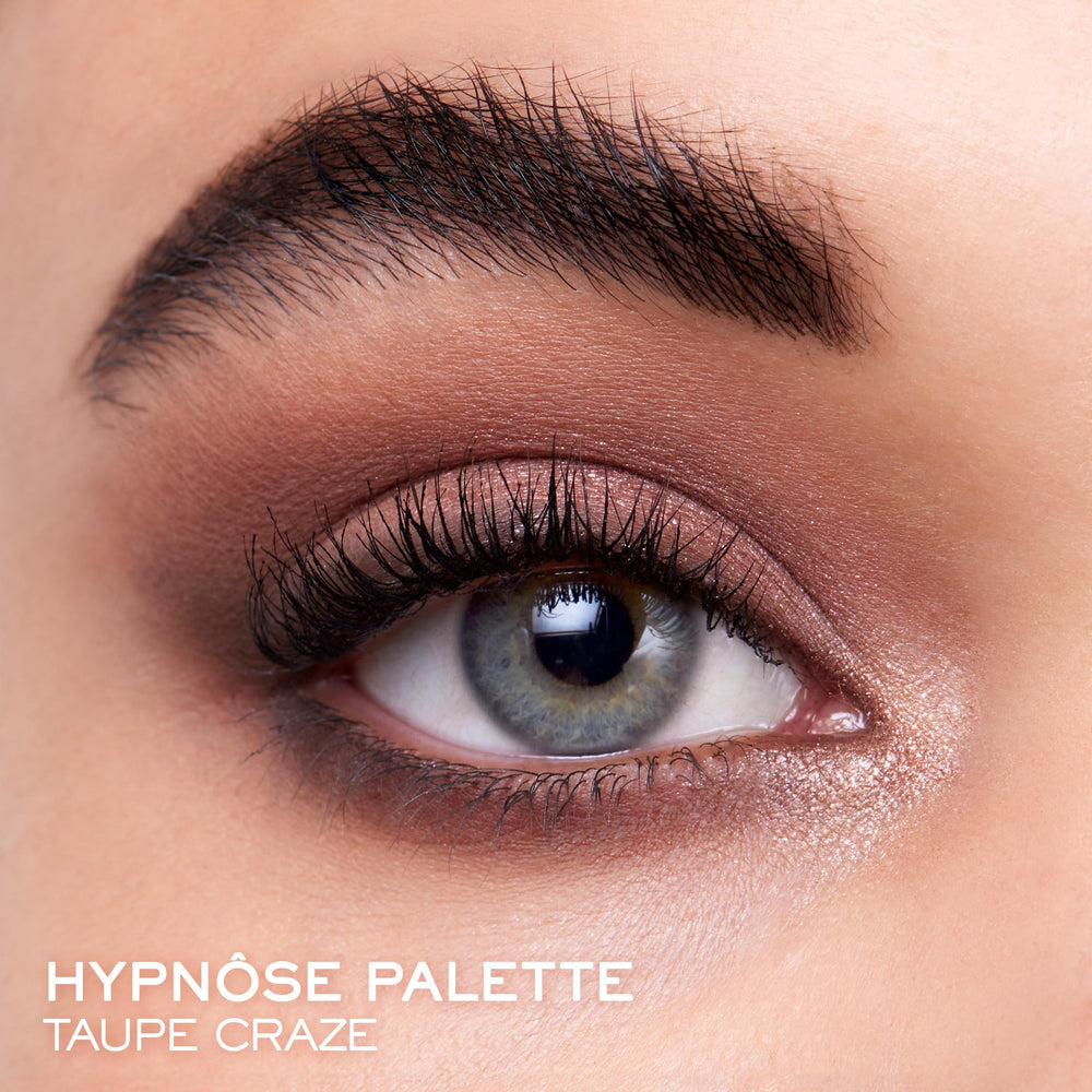 Lancôme Hypnôse Taupe Craze compact closeup highlights smooth texture and easy blending