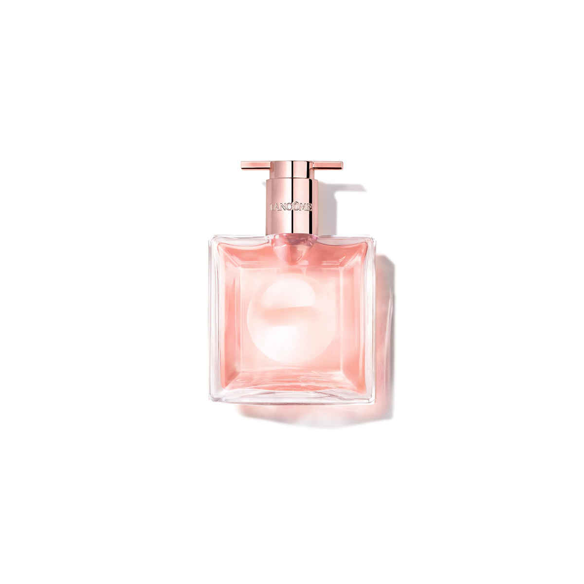 Lancôme Idôle bottle close-up highlights sleek design for everyday confidence.