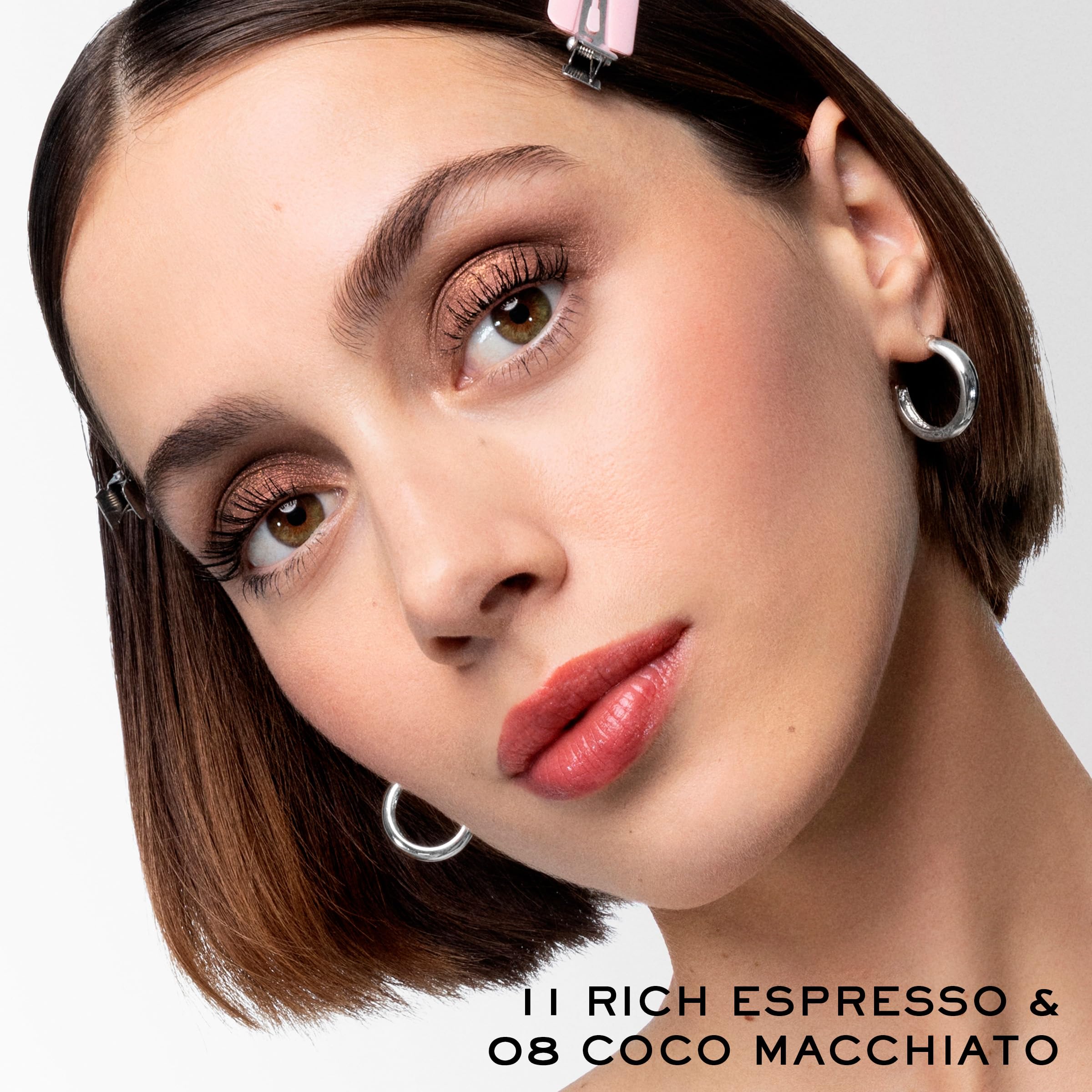Lancôme Idôle Tint matte espresso liquid blush application on cheeks.
