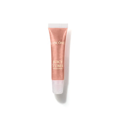 Lancôme Juicy Tubes Hallucination 09 application shows precise gloss with high shine.