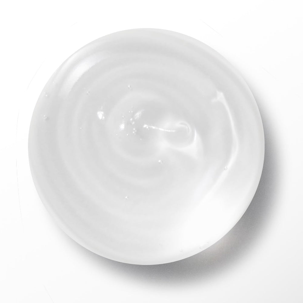 Lancôme La Base Pro texture-smoothing swatch reveals refined skin surface for flawless base.