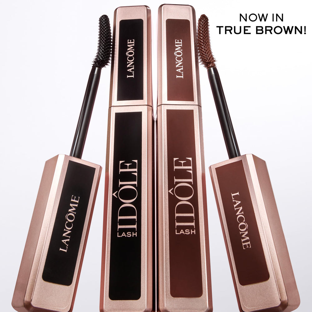 Lancôme Lash Idôle brown mascara swatch demonstrating smudge-proof wear.