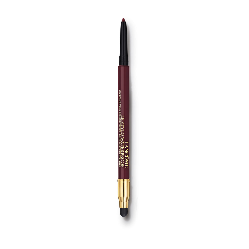 Lancôme Le Stylo Waterproof Eyeliner Pencil creamy texture close-up showcasing smooth glide.