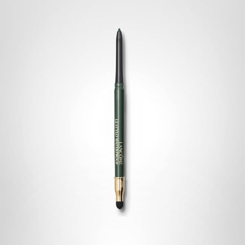 Lancôme Le Stylo Ivy cap and tip detail showcases travel-friendly design.