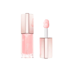 Lancôme Lip Idôle JuicyTreat applicator close-up for precise lip contouring and even gloss.