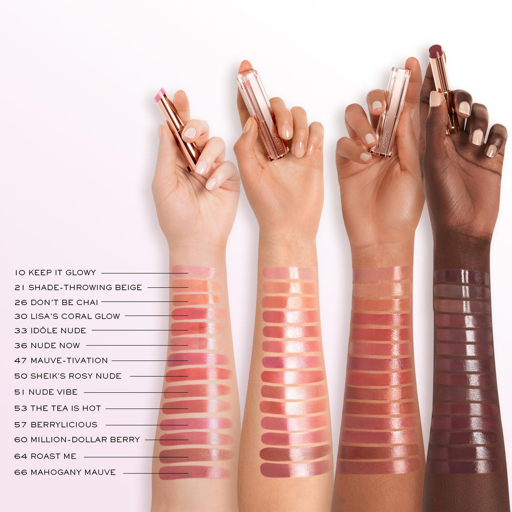 Lancôme Lip Idôle Squalane-12 Butterglow balm on lips reveals glossy shimmer.