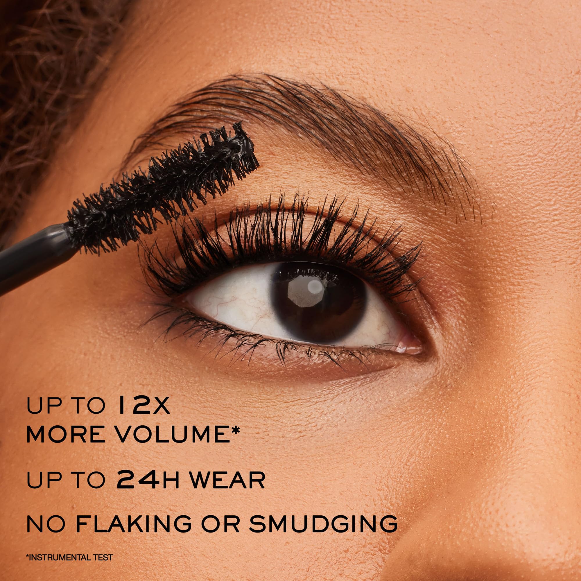 Lancôme Monsieur Big Waterproof mascara tube highlights premium packaging and easy application.