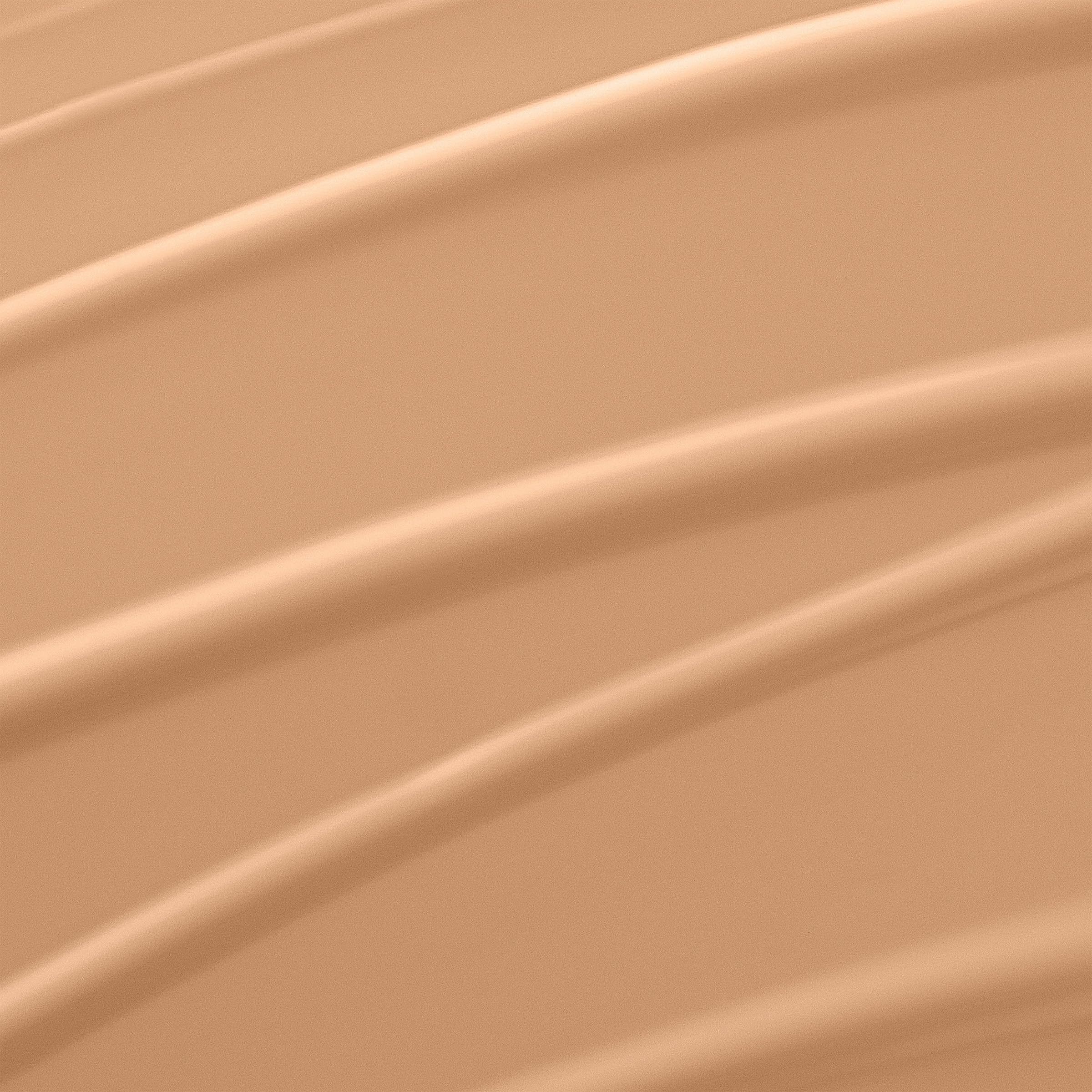 Lancôme Renergie Lift Foundation texture swatch demonstrating medium coverage.