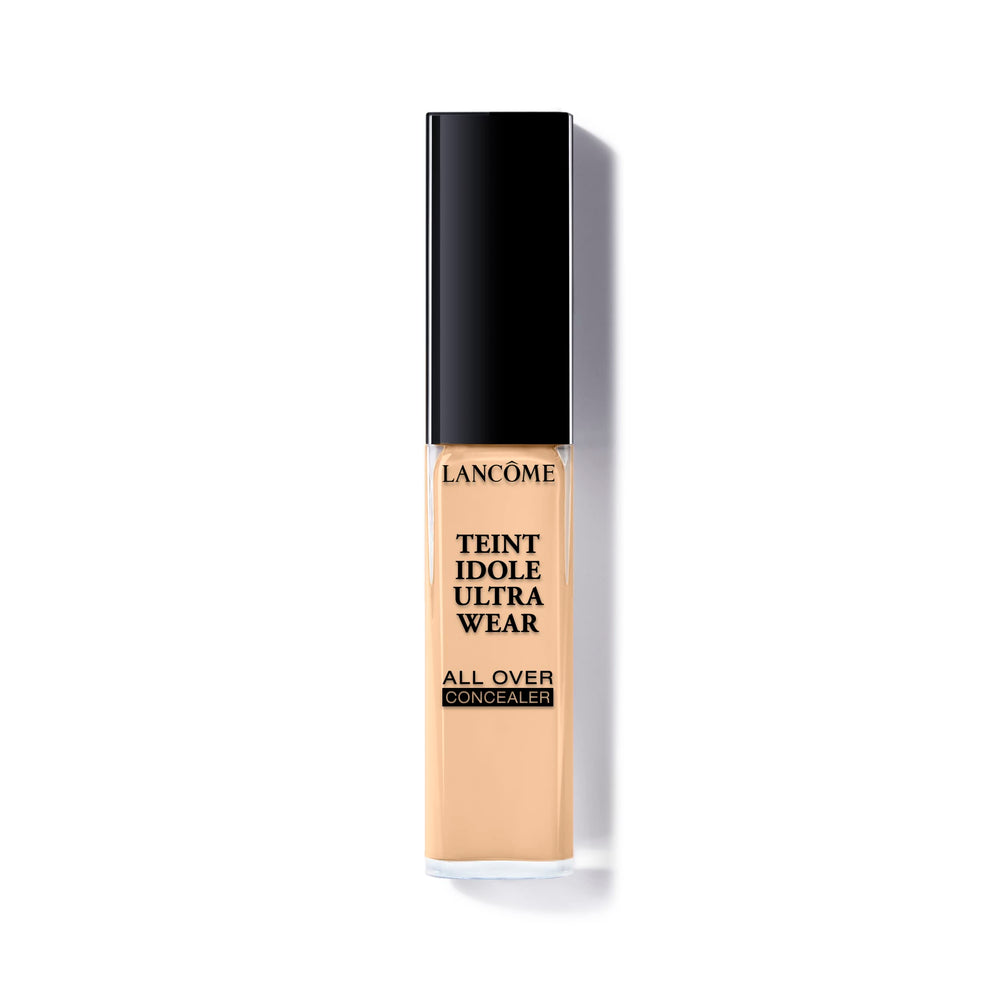 Lancôme Teint Idole Ultra Wear concealer bottle close-up for premium long-wear look