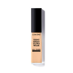 Lancôme Teint Idole Ultra Wear concealer bottle close-up for premium long-wear look