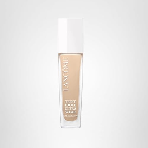 Lancôme Teint Idole Ultra Wear supports a daily routine with glow and hydration.
