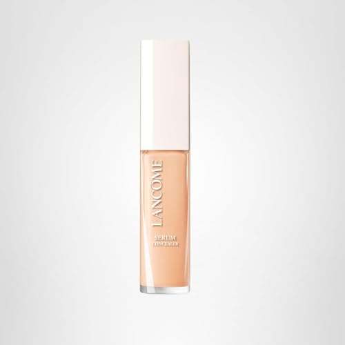 Lancôme Teint Idole diamond-applicator in use during makeup routine.