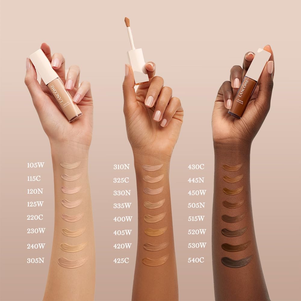 Lancôme Teint Idole serum concealer highlighting and contouring on the face.