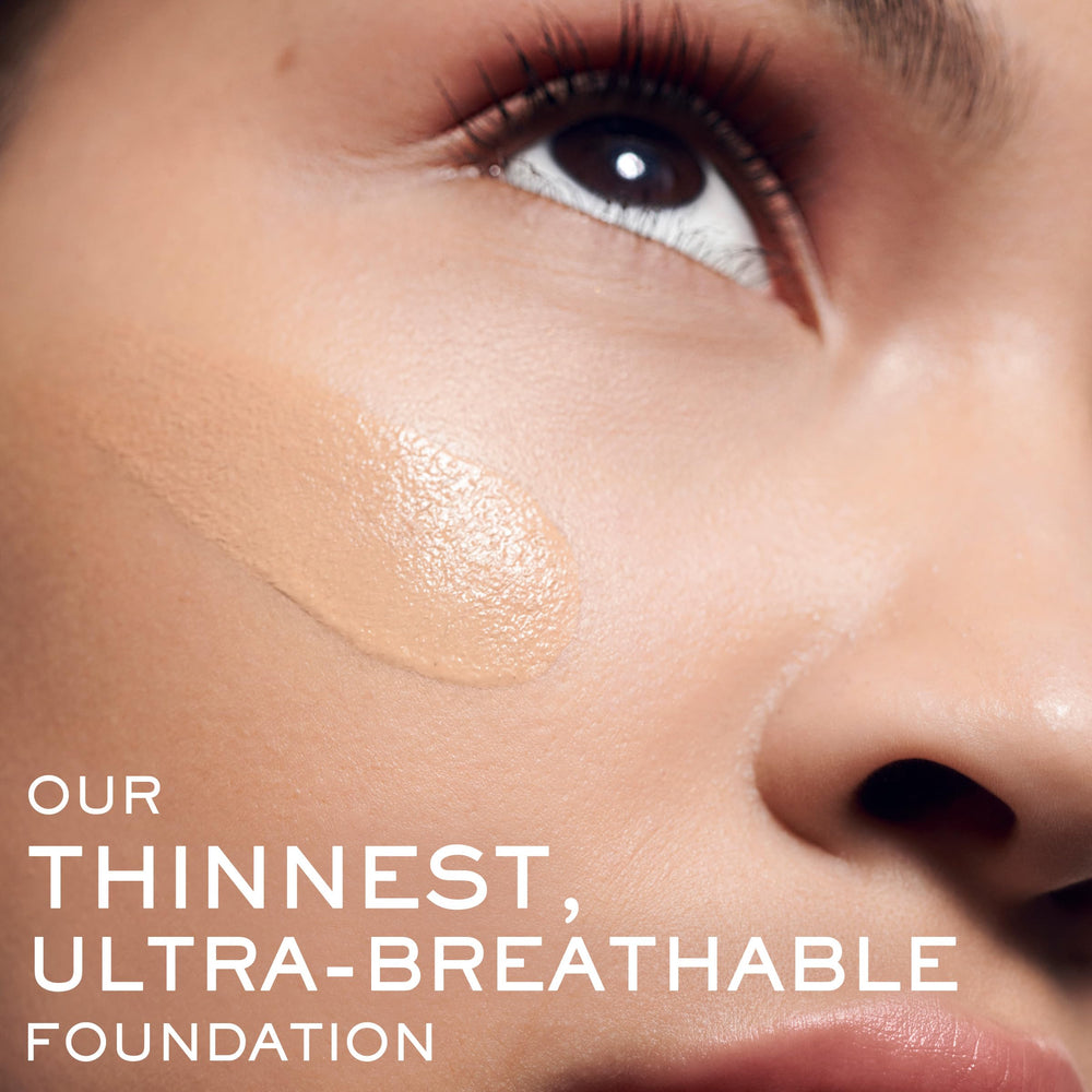 Lancôme Teint Idole Ultra Wear waterproof cap emphasizes transfer-proof formula.