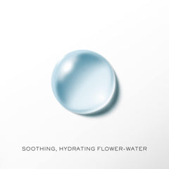 Lancôme Tonique Douceur cotton pad application session for gentle toning.