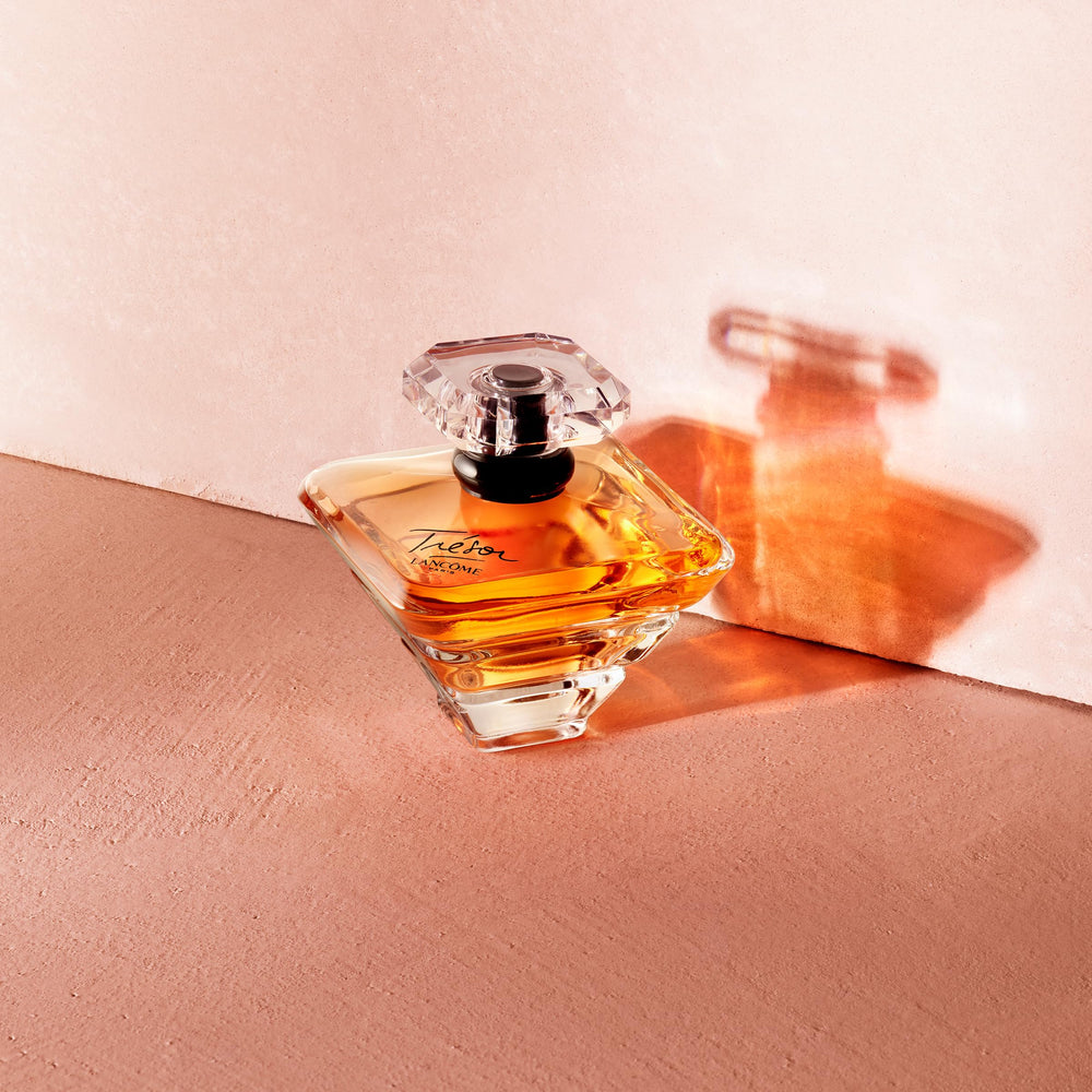 Lancôme Trésor 1oz bottle provides portable, everyday elegance.