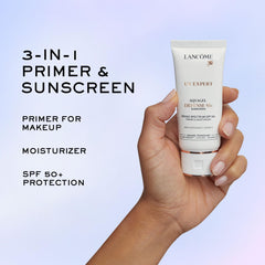 Lancôme UV Expert Defense Aquagel texture demonstrated for fast absorption.