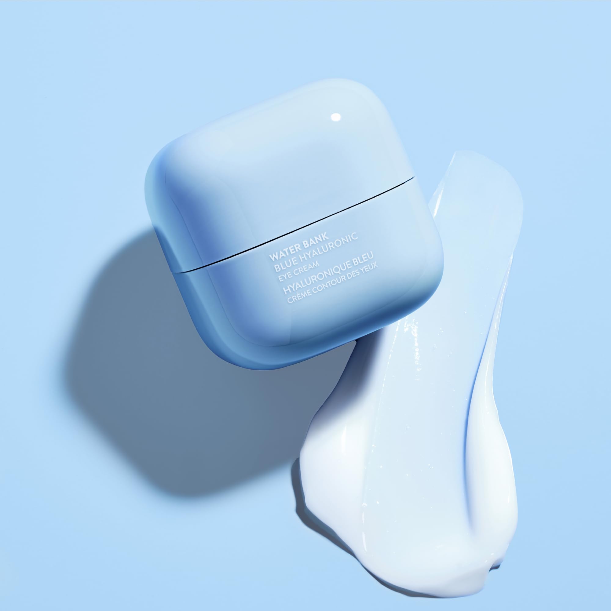 LANEIGE texture close-up of blue hyaluronic cream illustrating lightweight hydration