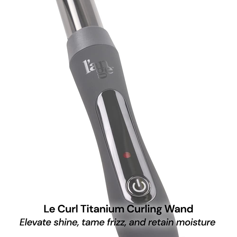 L'ANGE Hair Le Curl used on mid-length hair to create beachy waves.