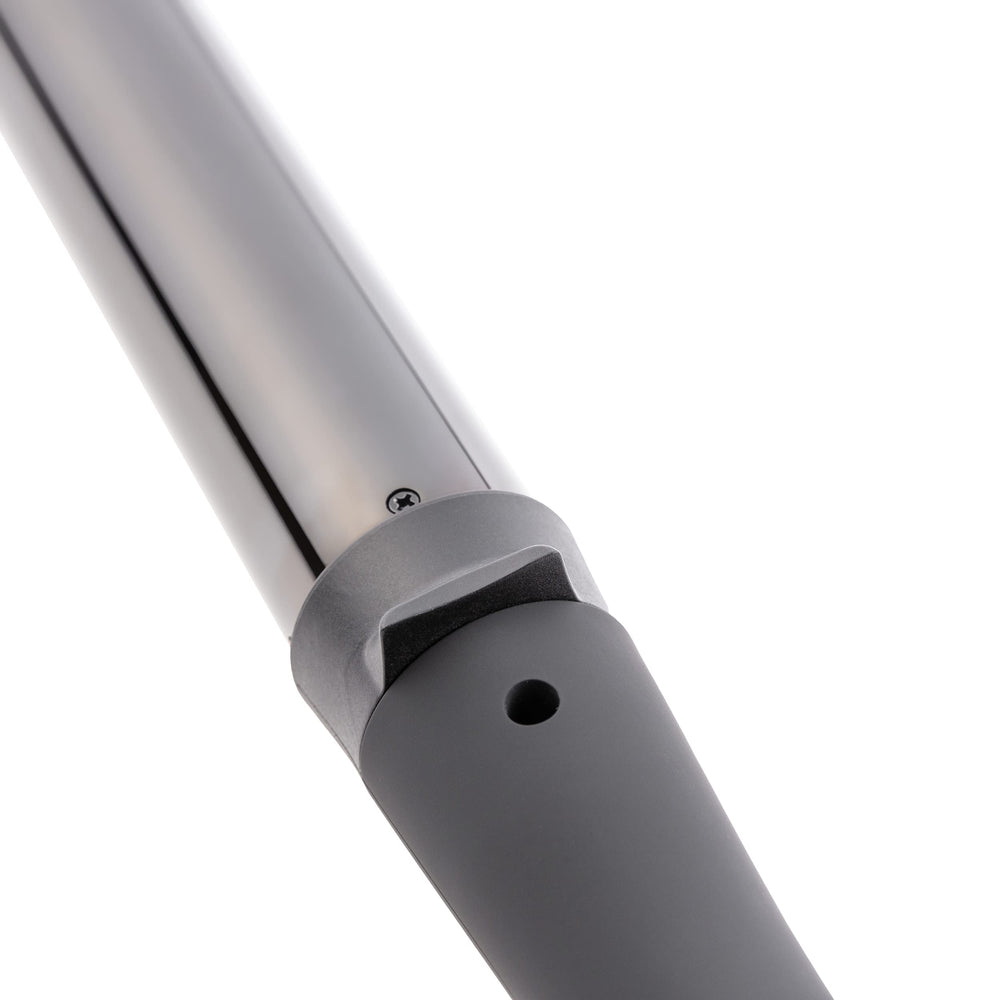 L'ANGE Hair Le Curl 6-ft swivel cord enables smooth styling